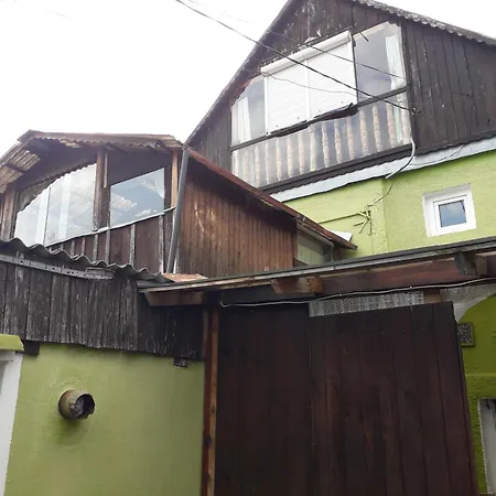 Littel Green Old Holiday home